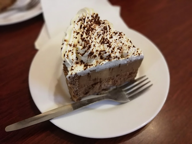 10 Pl. Victor Hugo, 38000 Grenoble