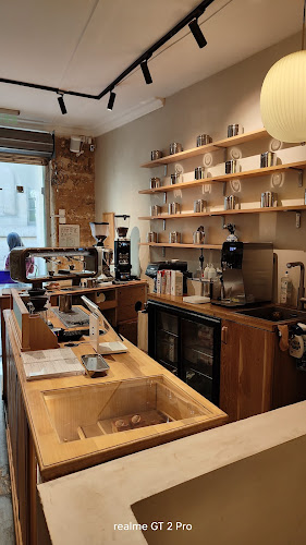 laïzé sainte-avoye