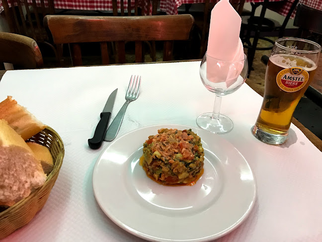 Opinii despre Au rendez-vous Des Chauffeurs în Villeneuve-la-Garenne - Restauration