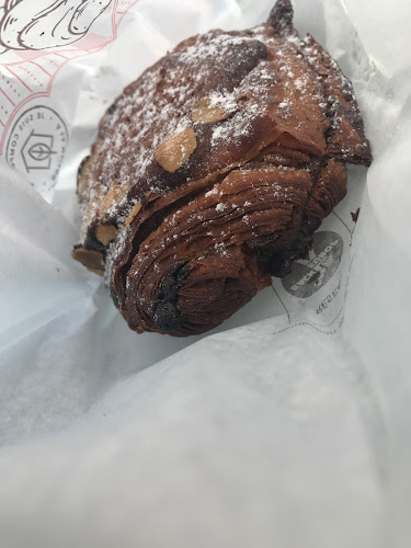 Opinii despre Maison Chanvillard - Boulanger, Pâtissier, Chocolatier, Glacier în Viviers-du-Lac - Restauration