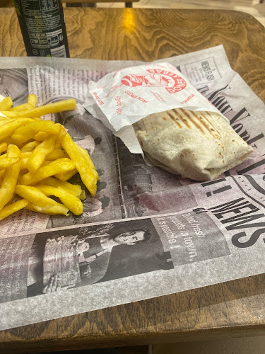 6 Rue Partouneaux, 06500 Menton