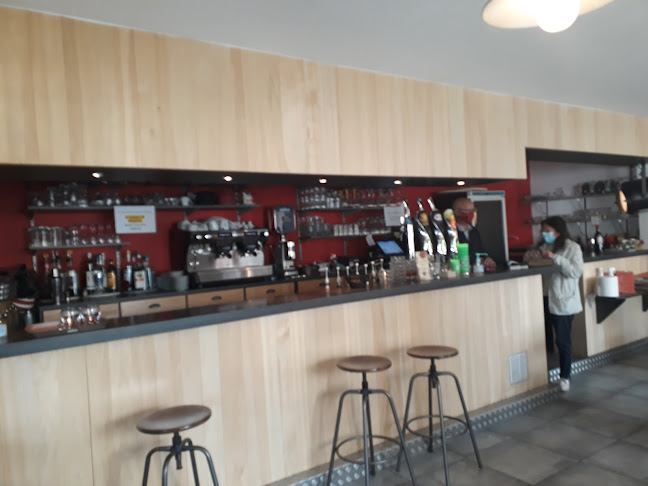 Marais Social Club - Restauration