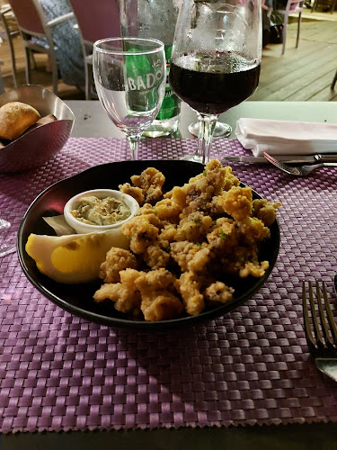 Opinii despre Restaurant pizzeria glacier Le Café Bleu în Le - Restauration