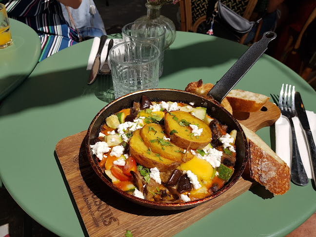 18 Rue des Panoyaux, 75020 Paris, France