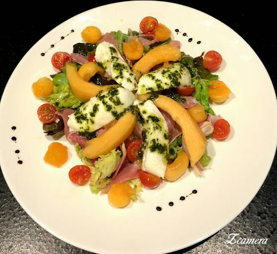 𝐋𝐚 𝐓𝐚𝐯𝐞𝐫𝐧𝐞 Table de Caractère 𝐌𝐞𝐭𝐳 - Metz