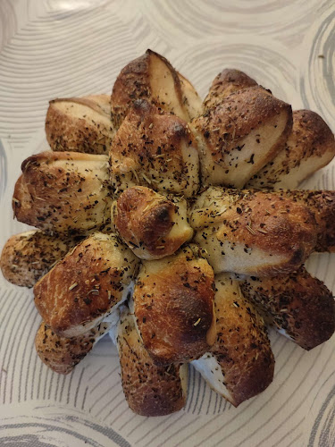 Opinii despre BOULANGERIE MIROSZ în Sénas - Restauration