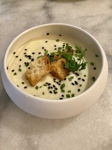 La Petite Table des Nuits