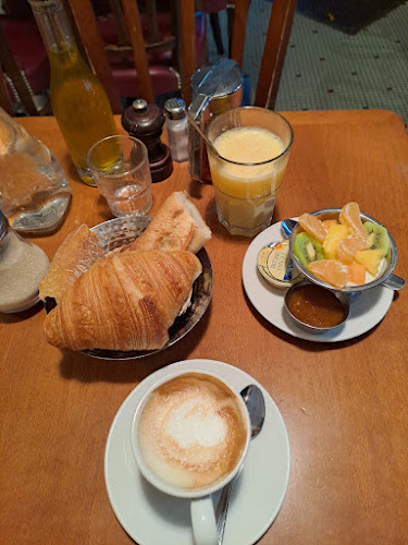 Opinii despre Les Philosophes în Paris - Restauration