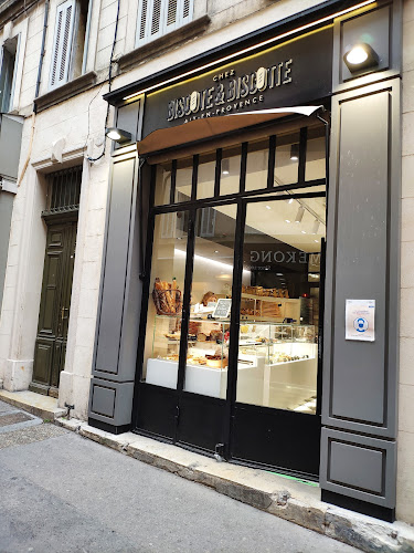 Chez Biscote et Biscotte