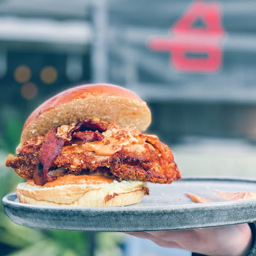 15 Rue de Madrid, 13127 Vitrolles