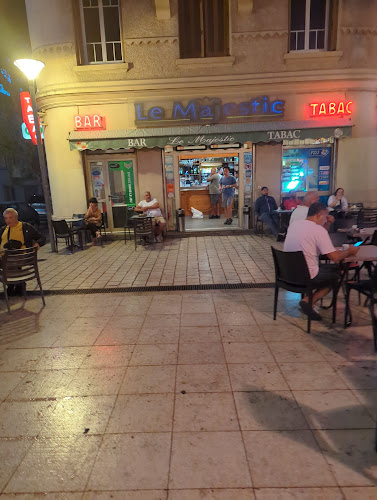Opinii despre LE MAJESTIC în Toulon - Restauration
