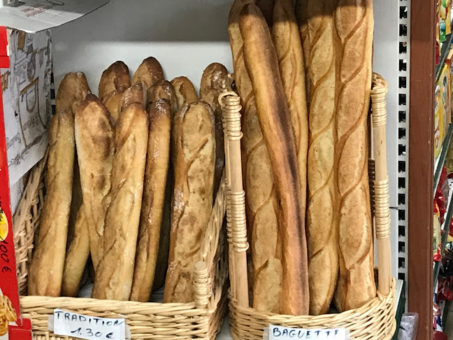 2 Pl. Etienne de Garlande, 91410 Corbreuse, France