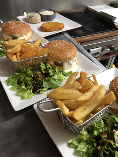 Av. Haussmann, 89000 Auxerre