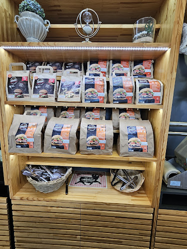 800 Av. Henry Dunant, 82000 Montauban