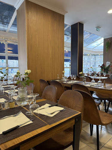 Opinii despre Le Relais de Bretagne în Boulogne-Billancourt - Restauration