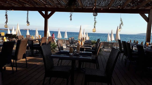 Comentarii opinii despre Le rocher