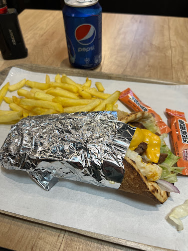 32 Av. Henri Brisson A, 18100 Vierzon