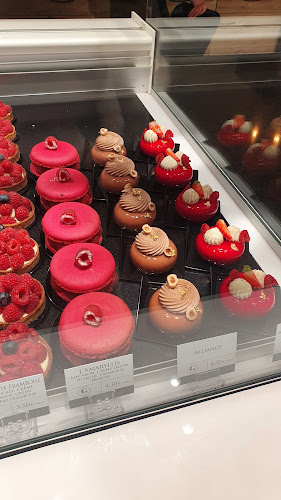 Opinii despre Maison Gabestan în Saint-Ouen-sur-Seine - Restauration