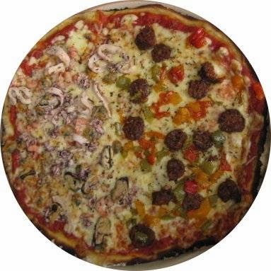 Opinii despre Restaurant-pizzeria la Sarazine / Vienne et Roussillon în Les Côtes-d'Arey - Restauration