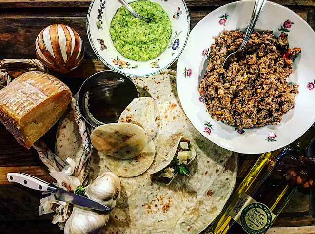 GALINETTE -Restaurant- Rôtisserie à Toulouse -Caviste-Traiteur-Concept Store - - Toulouse