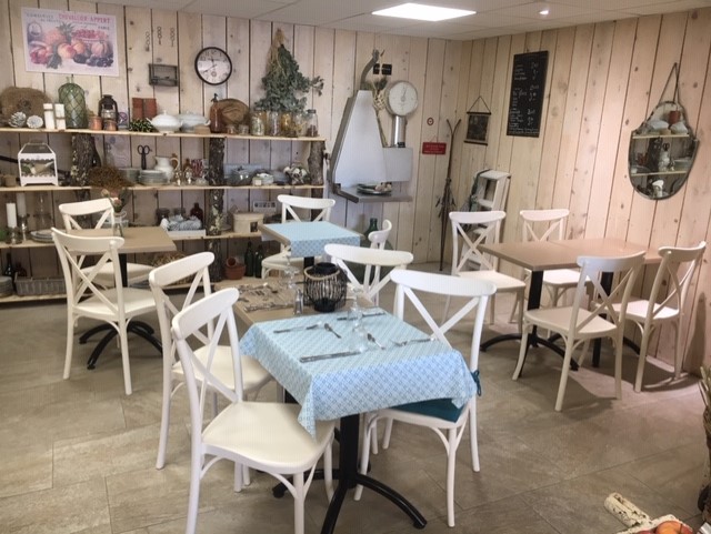 19 Av. de Boutiny, 06530 Peymeinade