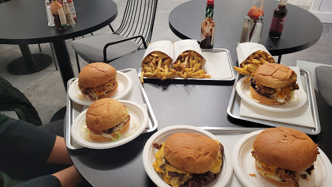 Opinii despre Harlem în Nice - Restauration