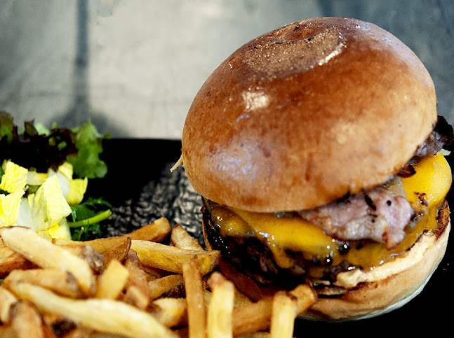 730 Bd de Léry, 83500 La Seyne-sur-Mer