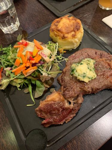 LES 2 PIANOS - Restauration