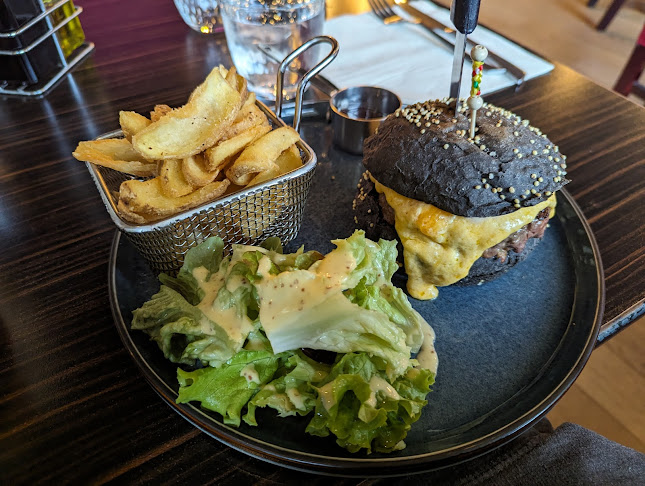 Opinii despre Mademoiselle Suzette în Le Chesnay-Rocquencourt - Restauration