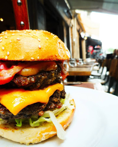 Comentarii opinii despre Bistro Burger Montparnasse