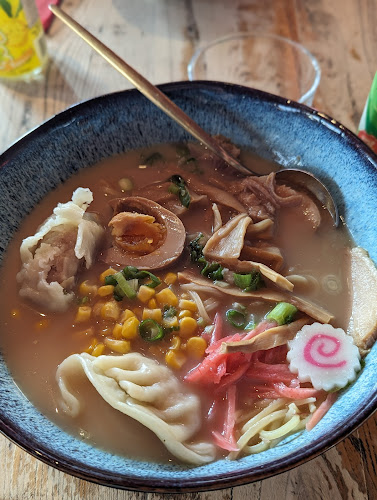 Comentarii opinii despre OUI TAO