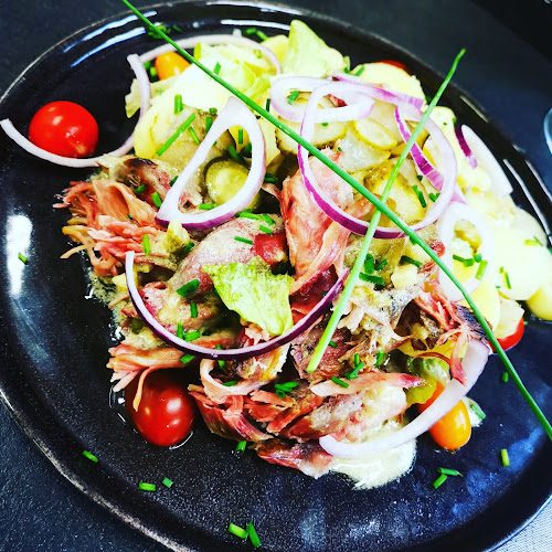 𝐋𝐚 𝐓𝐚𝐯𝐞𝐫𝐧𝐞 Table de Caractère 𝐌𝐞𝐭𝐳 - Restauration