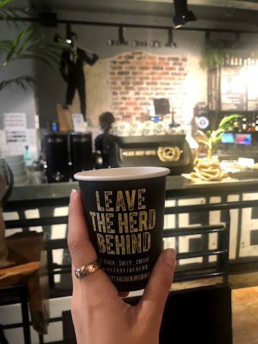 Black Sheep Coffee - Restauration