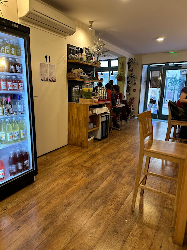 Comentarii opinii despre La petite graine