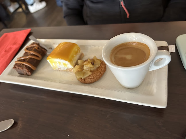 45 Rue St Jean du Pérot, 17000 La Rochelle