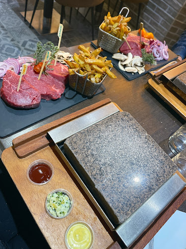 Comentarii opinii despre Le Bœuf sur le Quai d'Agrippa