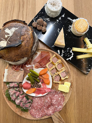 L'Arche Des Vins - bar a vin - caviste - Restauration