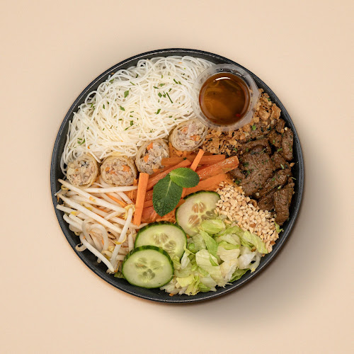 4 Rue Chabrely, 33100 Bordeaux