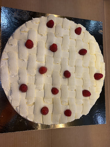 Comentarii opinii despre TGR BAKERY