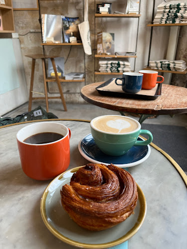 Shakespeare and Company Café - Paris