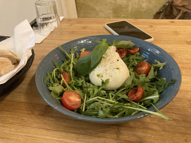 Comentarii opinii despre Mamaioa