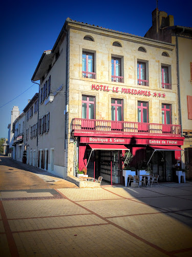 1 Pl. Roger Salengro, 81100 Castres