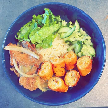 My Nem Is Tchavye - Restaurant / Traiteur Asiatique - Restauration