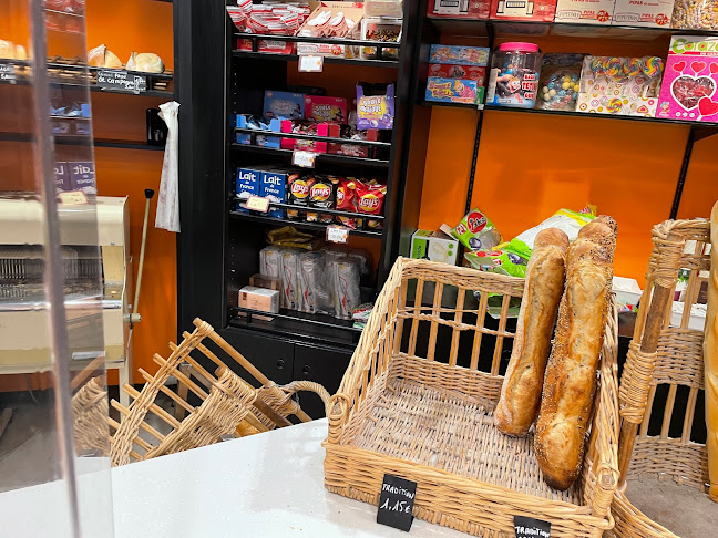 Opinii despre Boulangerie Du Moulin în Dammarie-les-Lys - Restauration