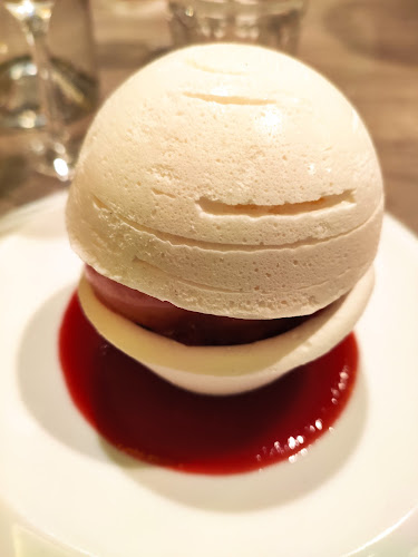 Le Neuvième - Restauration