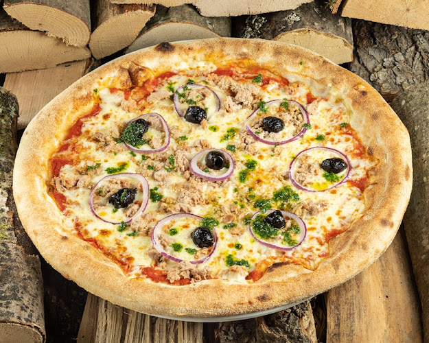 Fuoco Pizzas Grenoble - Au Feu de Bois - Livraison à Domicile - Grenoble