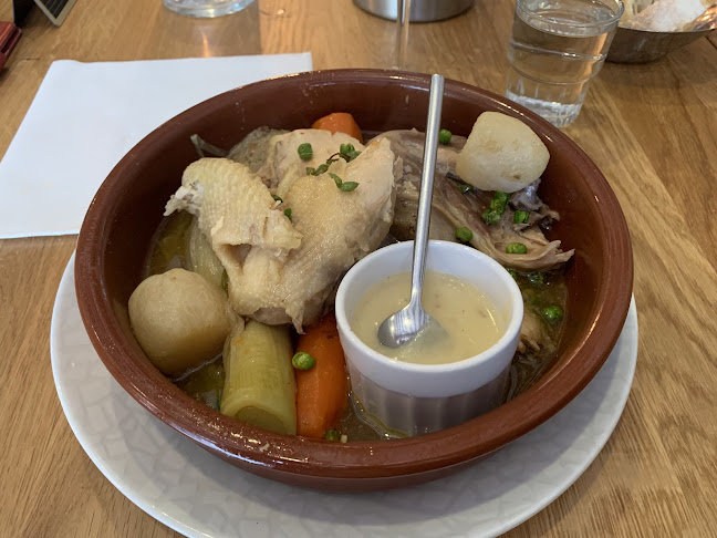 13 Rue du Château, 64000 Pau