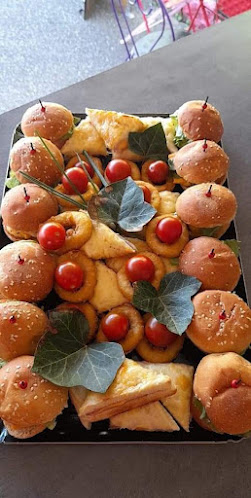 Opinii despre Burger Le croq'lili panini bruschetta în Denney - Restauration