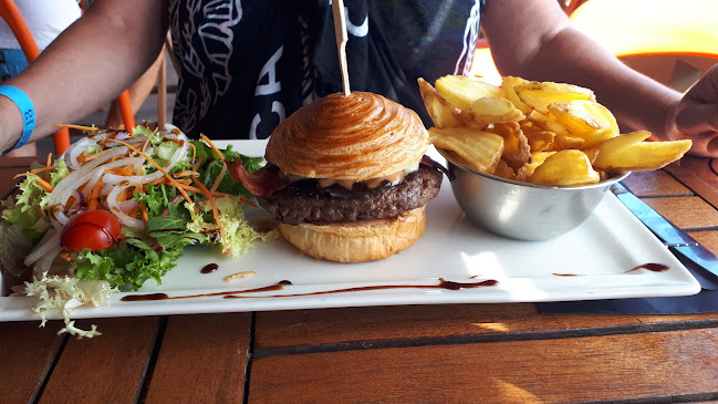 Opinii despre Ks 13 în La Ciotat - Restauration