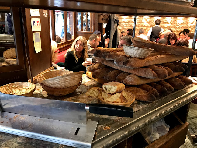 Comentarii opinii despre Les Philosophes